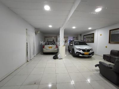 Casa de 5 alcobas en venta en Villa Colombia, Cali, 380 m² · foto 5 de 20