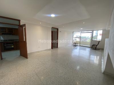 Apartamento de 3 alcobas en venta en Bocagrande, Cartagena, 140 m² · foto 2 de 20