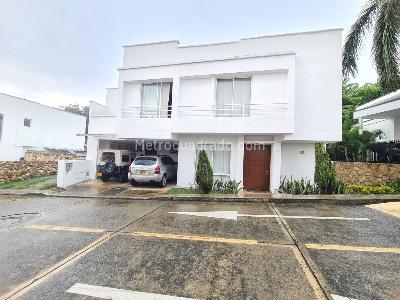 Casa de 5 alcobas en venta en Pance, Cali, 400 m² · foto 2 de 20