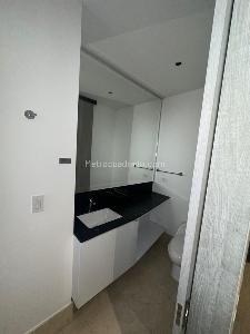 Apartamento de 3 alcobas en venta en Bellavista, Cali, 175 m² · foto 10 de 20