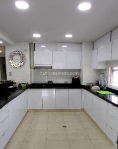Casa de 3 alcobas en venta en El Ingenio Iii, Cali, 278 m² · foto 3 de 20
