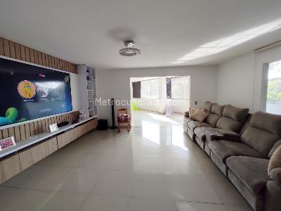 Casa de 3 alcobas en venta en El Ingenio Iii, Cali, 278 m² · foto 4 de 20