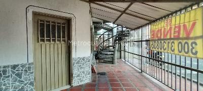 Casa de 5 alcobas en venta en Troncal, Cali, 252 m² · foto 14 de 20