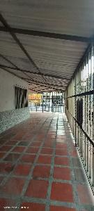 Casa de 5 alcobas en venta en Troncal, Cali, 252 m² · foto 16 de 20