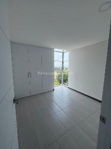 Apartamento de 3 alcobas en venta en Guadalupe, Cali, 94 m² · foto 9 de 20