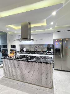 Casa de 5 alcobas en venta en Ciudad 2000, Cali, 290 m² · foto 2 de 20