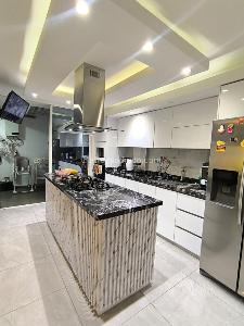 Casa de 5 alcobas en venta en Ciudad 2000, Cali, 290 m² · foto 3 de 20