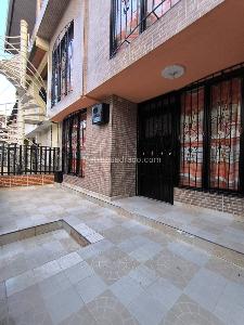 Casa de 5 alcobas en venta en Decepaz, Cali, 180 m² · foto 2 de 20