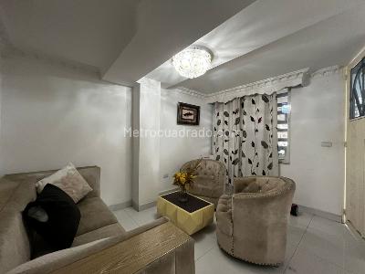 Casa de 4 alcobas en venta en Urbanizacion La Merced, Cali, 274 m² · foto 5 de 20