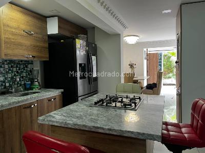 Casa de 4 alcobas en venta en Urbanizacion La Merced, Cali, 274 m² · foto 9 de 20