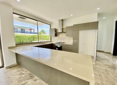 Casa en venta en Barcelona De Indias, Cartagena · foto 2 de 20