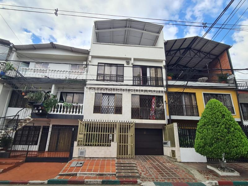 Edificio de Apartamentos en Venta, Las Granjas, Cali, Cali