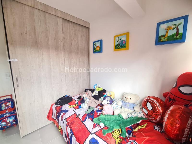 Edificio de Apartamentos en Venta, Las Granjas, Cali - Mehr