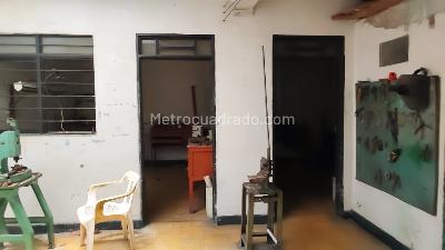 Casa de 5 alcobas en venta en Santa Monica Popular, Cali, 430 m² · foto 17 de 20