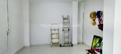 Casa de 5 alcobas en venta en La Buitrera, Cali, 324 m² · foto 13 de 20