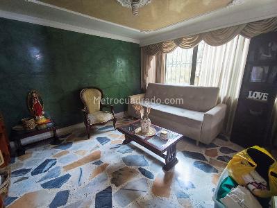 Casa de 5 alcobas en venta en Santa Anita, Cali, 310 m² · foto 8 de 20