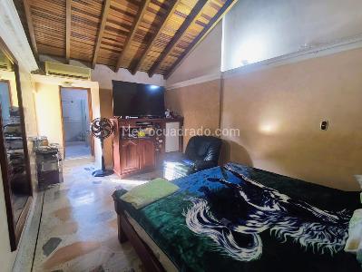 Casa de 5 alcobas en venta en Santa Anita, Cali, 310 m² · foto 17 de 20
