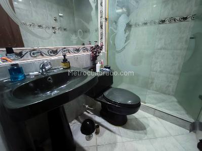 Casa de 5 alcobas en venta en Santa Anita, Cali, 310 m² · foto 19 de 20