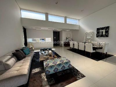 Casa de 5 alcobas en venta en Ciudad Jardin, Cali, 600 m² · foto 5 de 20