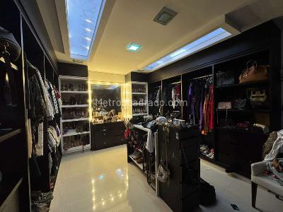Casa de 5 alcobas en venta en Ciudad Jardin, Cali, 600 m² · foto 12 de 20