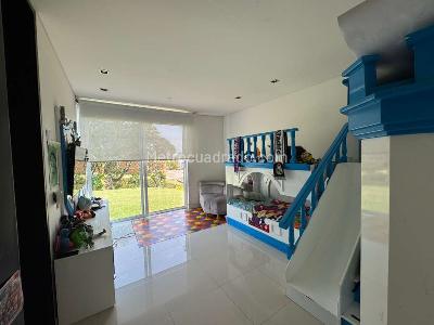 Casa de 5 alcobas en venta en Ciudad Jardin, Cali, 600 m² · foto 19 de 20