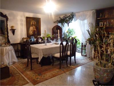Casa de 4 alcobas en venta en Santa Rita, Cali, 250 m² · foto 4 de 18
