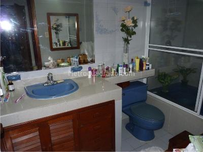 Casa de 4 alcobas en venta en Santa Rita, Cali, 250 m² · foto 8 de 18