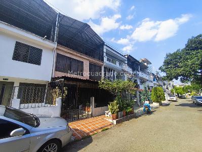 Casa de 4 alcobas en venta en Samanes De Guadalupe, Cali, 185 m² · foto 2 de 20