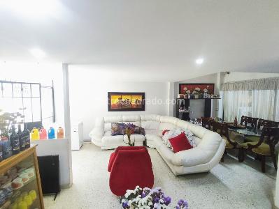 Casa de 4 alcobas en venta en Samanes De Guadalupe, Cali, 185 m² · foto 4 de 20