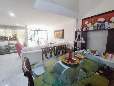 Casa de 4 alcobas en venta en Samanes De Guadalupe, Cali, 185 m² · foto 9 de 20