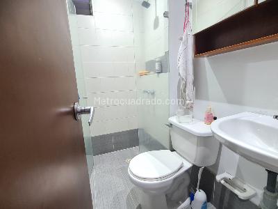 Apartamento en venta en Valle Del Lili, Cali · foto 10 de 18