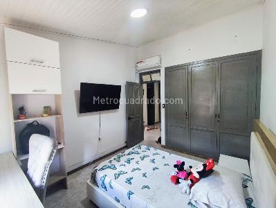 Casa de 5 alcobas en venta en El Ingenio, Cali, 280 m² · foto 11 de 20