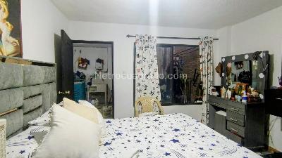 Casa de 5 alcobas en venta en Departamental, Cali, 340 m² · foto 15 de 20