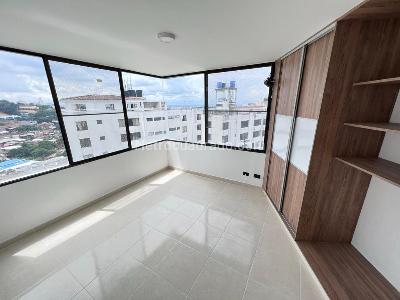 Apartamento en venta en Miraflores, Cali · foto 3 de 20