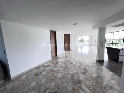 Apartamento en venta en Miraflores, Cali · foto 4 de 20