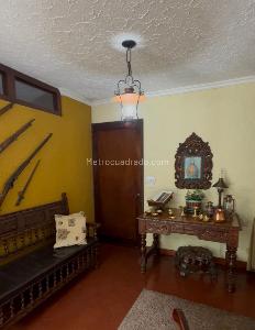 Casa de 5 alcobas en venta en Cristales, Cali, 396 m² · foto 4 de 20