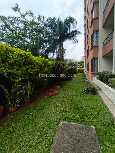 Apartamento de 3 alcobas en venta en Primero De Mayo, Cali, 74 m² · foto 2 de 20
