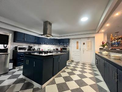 Apartamento de 5 alcobas en venta en Altos De Menga, Cali, 541 m² · foto 6 de 20