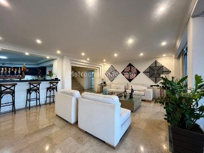 Apartamento de 5 alcobas en venta en Altos De Menga, Cali, 541 m² · foto 10 de 20
