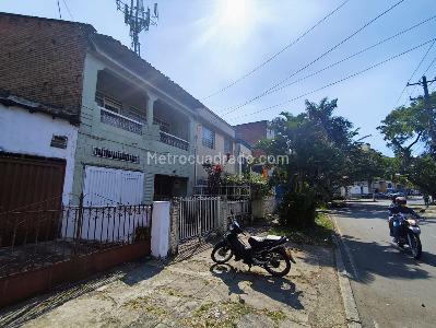 Casa de 5 alcobas en venta en 3 De Julio, Cali, 234 m² · foto 5 de 20