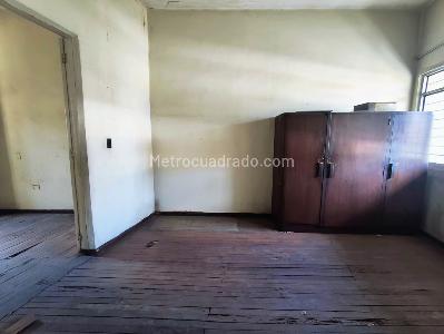 Casa de 5 alcobas en venta en 3 De Julio, Cali, 234 m² · foto 8 de 20