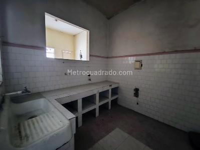 Casa de 5 alcobas en venta en 3 De Julio, Cali, 234 m² · foto 15 de 20
