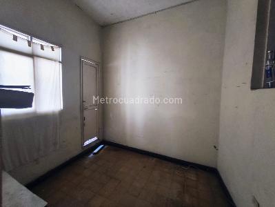 Casa de 5 alcobas en venta en 3 De Julio, Cali, 234 m² · foto 17 de 20
