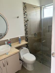 Casa de 4 alcobas en venta en Lagos De Maracaibo, Palmira · foto 10 de 20