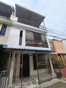 Casa de 3 alcobas en venta en Villas De Veracruz, Cali, 150 m² · foto 2 de 20