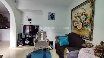 Casa de 4 alcobas en venta en Barranquilla, Cali, 77 m² · foto 2 de 17