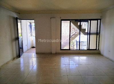 Casa de 5 alcobas en venta en Ciudad Cordoba, Cali, 300 m² · foto 16 de 19