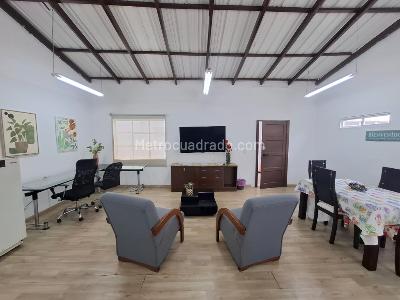 Casa de 5 alcobas en venta en San Vicente, Cali, 450 m² · foto 18 de 20