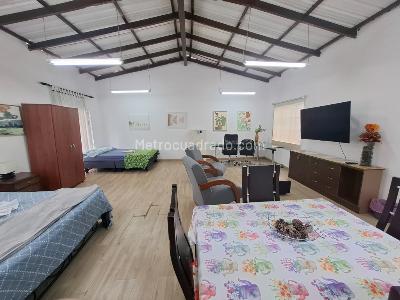 Casa de 5 alcobas en venta en San Vicente, Cali, 450 m² · foto 19 de 20
