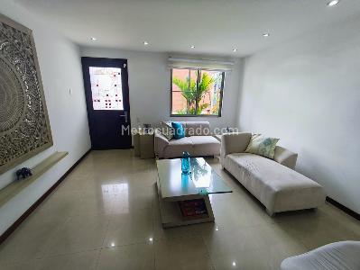 Casa de 4 alcobas en venta en Pance, Cali · foto 2 de 20
